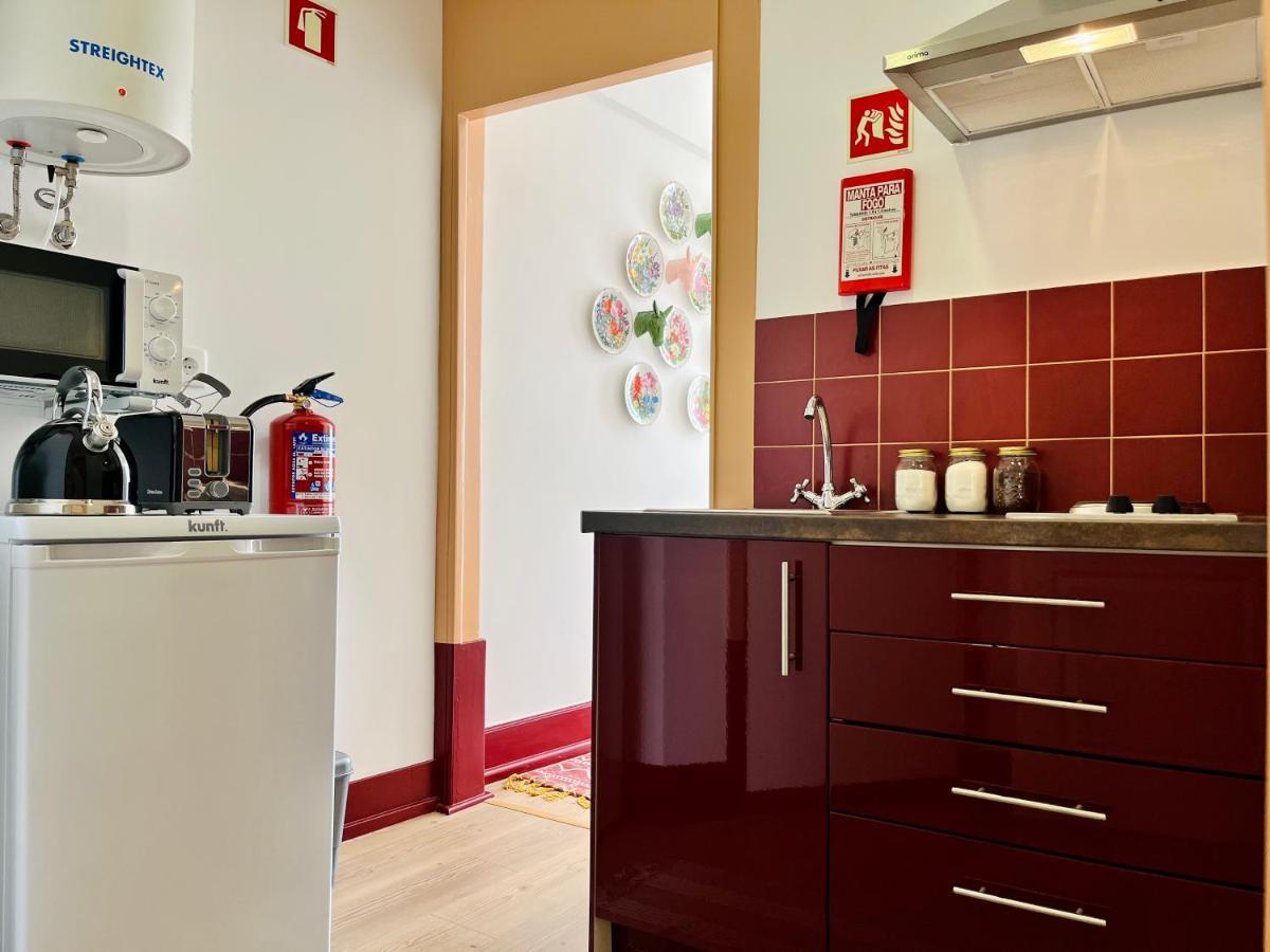 Casa Rosa Com Ac Apartment Coimbra Luaran gambar